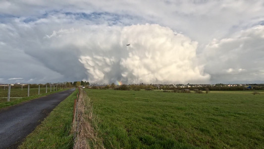 2026-03-30 Storm cloud.mp4