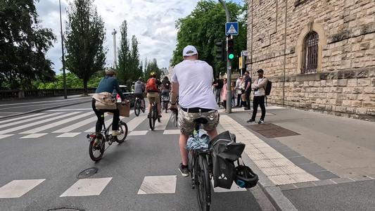 2026-06-06 Velosmanif.mp4